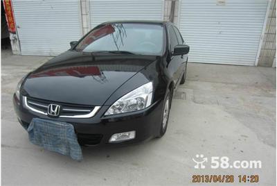出售二手私家車雅閣一輛