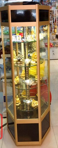 低價轉(zhuǎn)讓展示柜