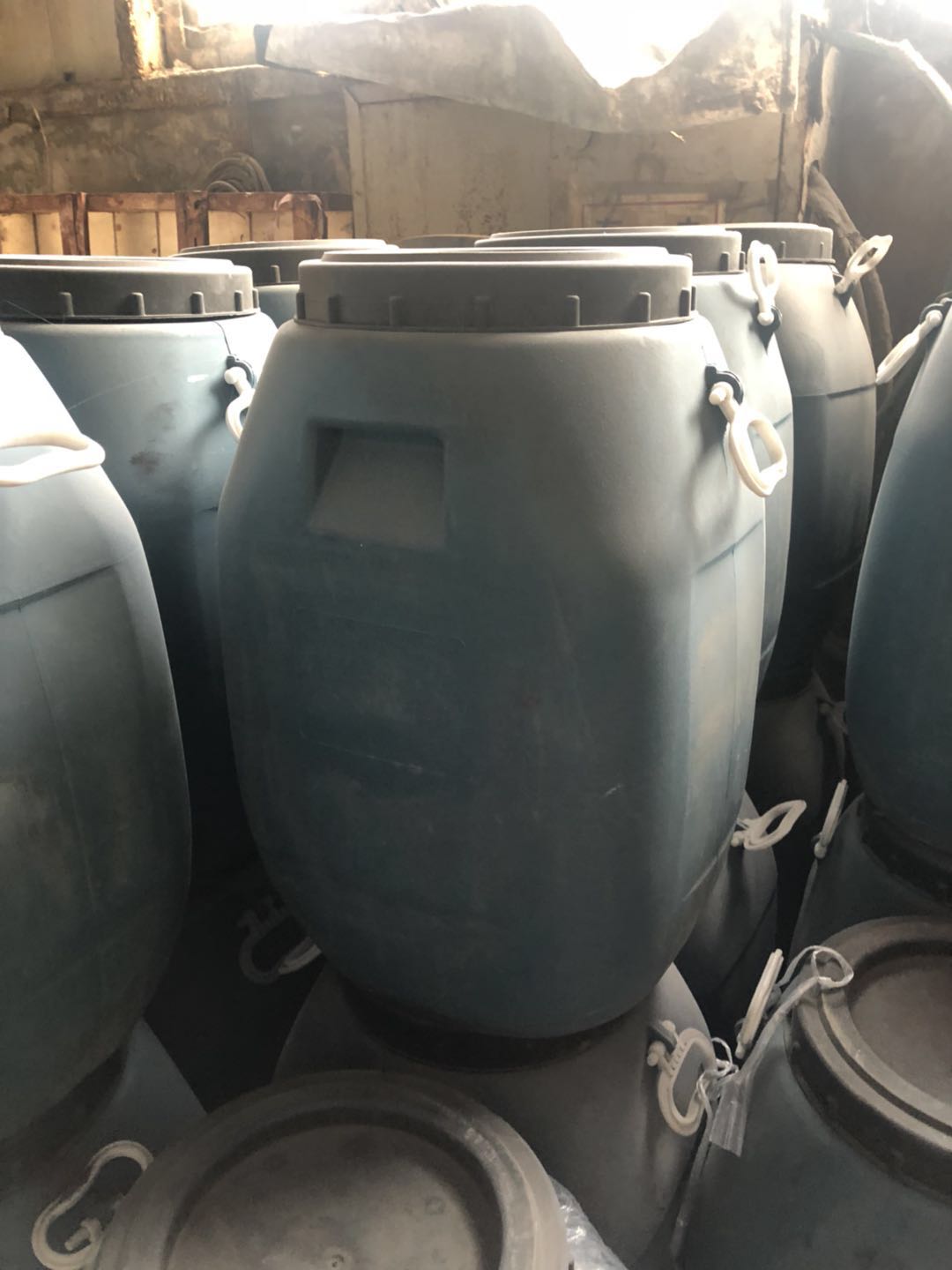 出售50升二手9成新工業(yè)塑料桶
