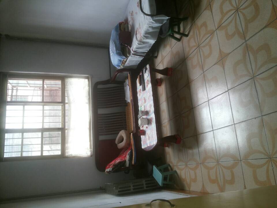 十中南邊房屋出售