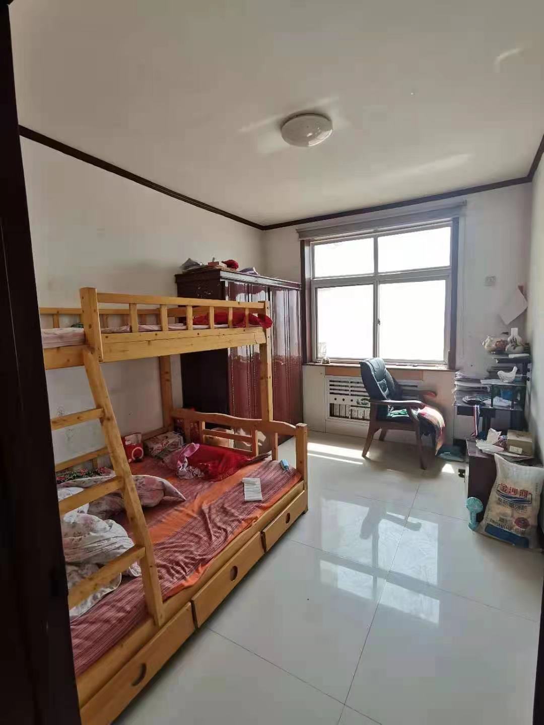 出售武安鹿鳴苑大兩居