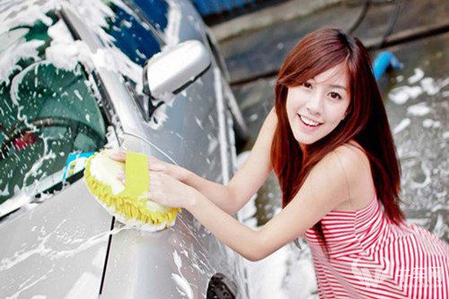招聘擦車工洗車工